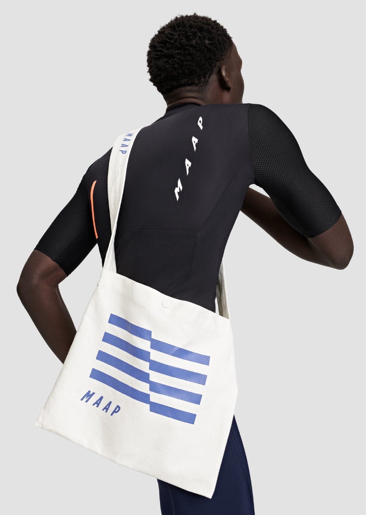 M Flag Musette